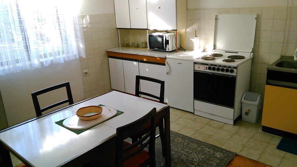 Rajka Apartment เทรบินเย ภายนอก รูปภาพ