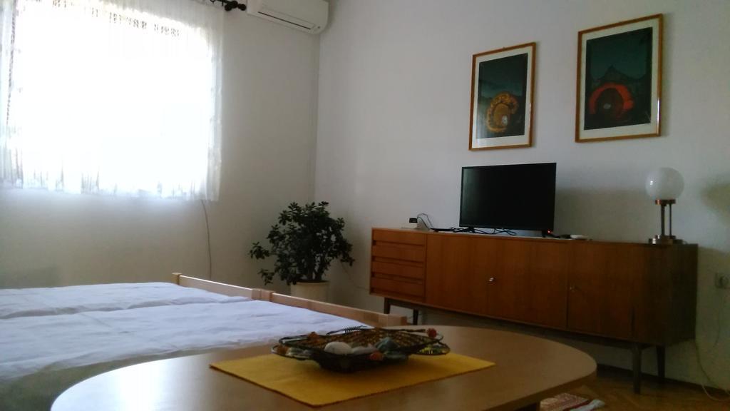 Rajka Apartment เทรบินเย ภายนอก รูปภาพ